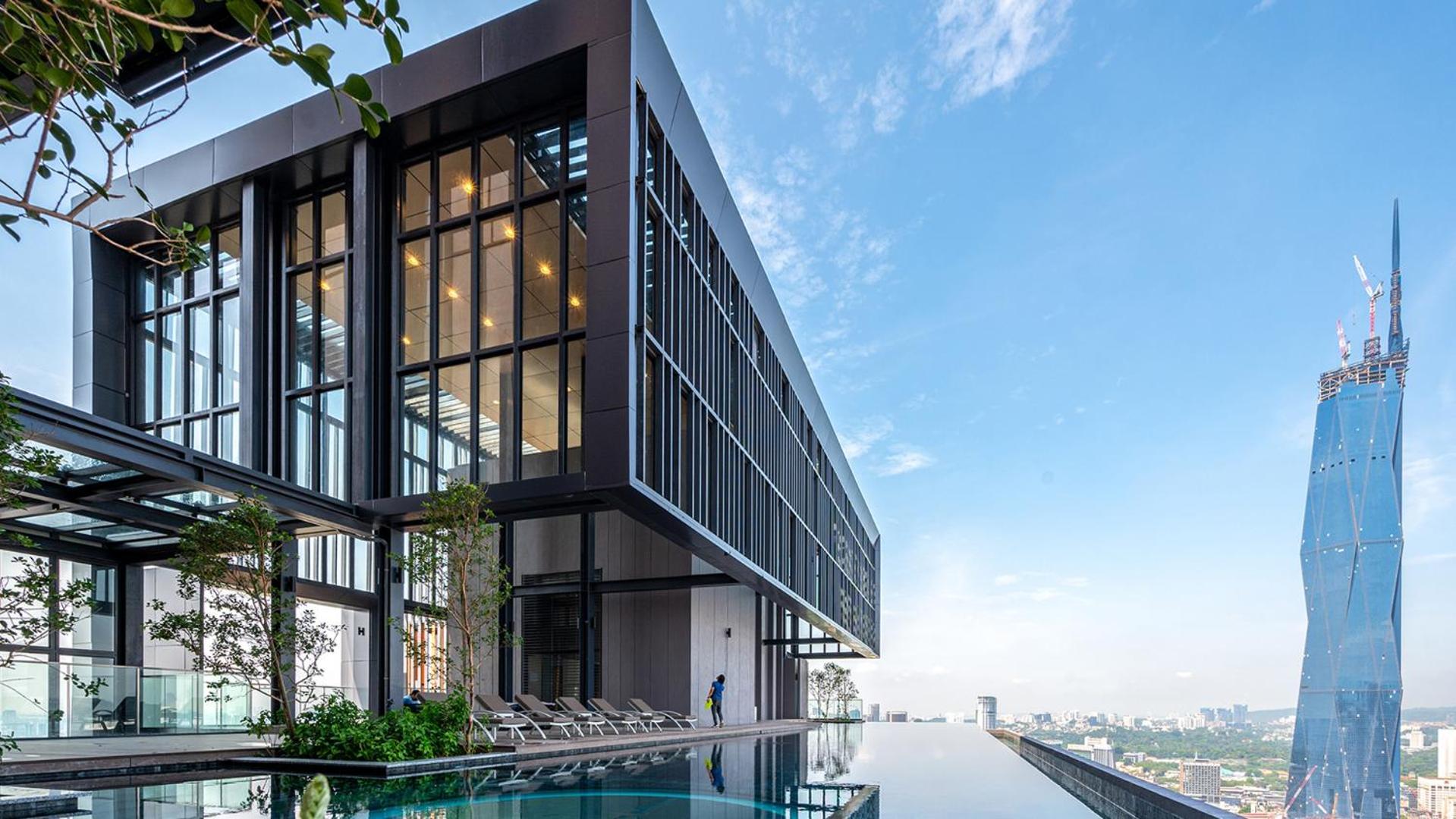 Lucentia Residence Has An Amazing Pool Куала Лумпур Екстериор снимка